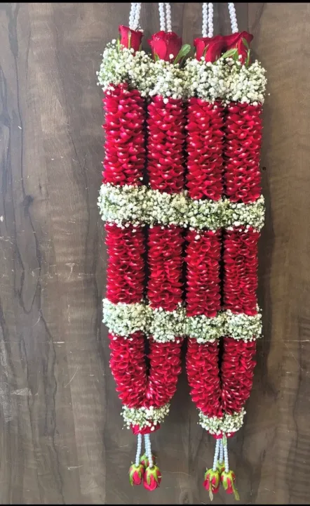 పెళ్లి కారు అలంకరణ